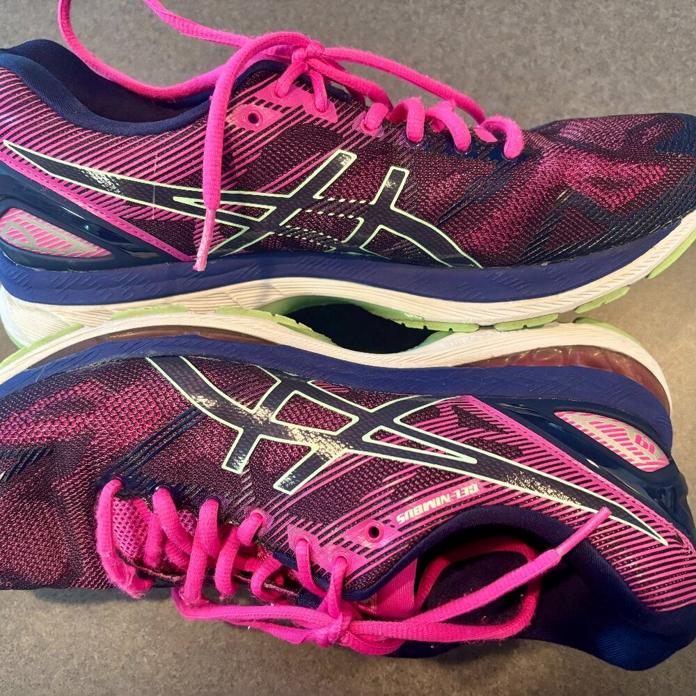 ~~ASICS Gel Nimbus Women's Running Shoes Purple Athletic Sneakers Size 9.5......